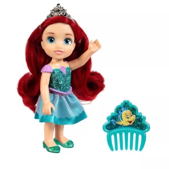 Disney Princess Petite Ariel Doll - Includes Flounder Hair Comb. NEW - Picture 3 of 6